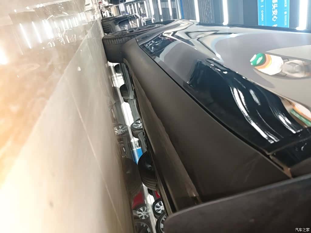 Tesla Model Y, 2023 21