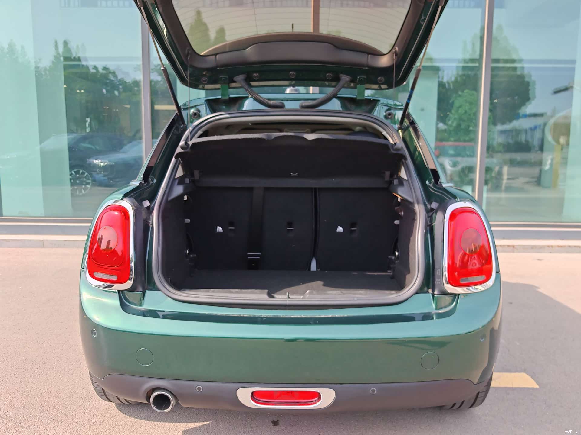 Mini ONE, 2018 6