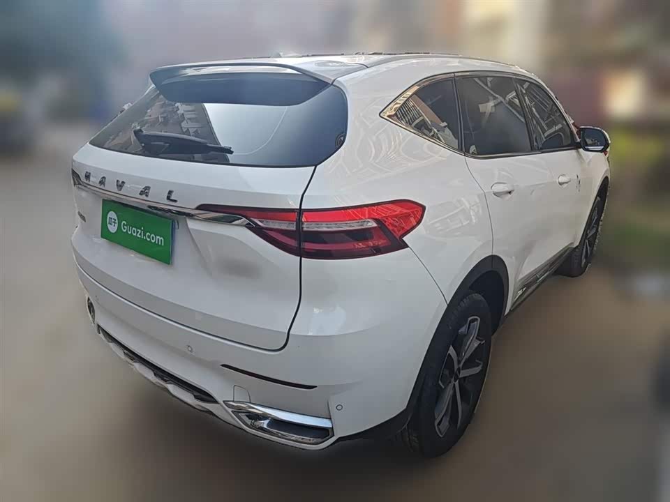Haval F7
