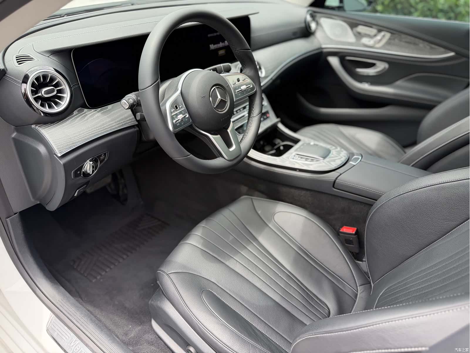 Mercedes-Benz CLS, 2020 все фото