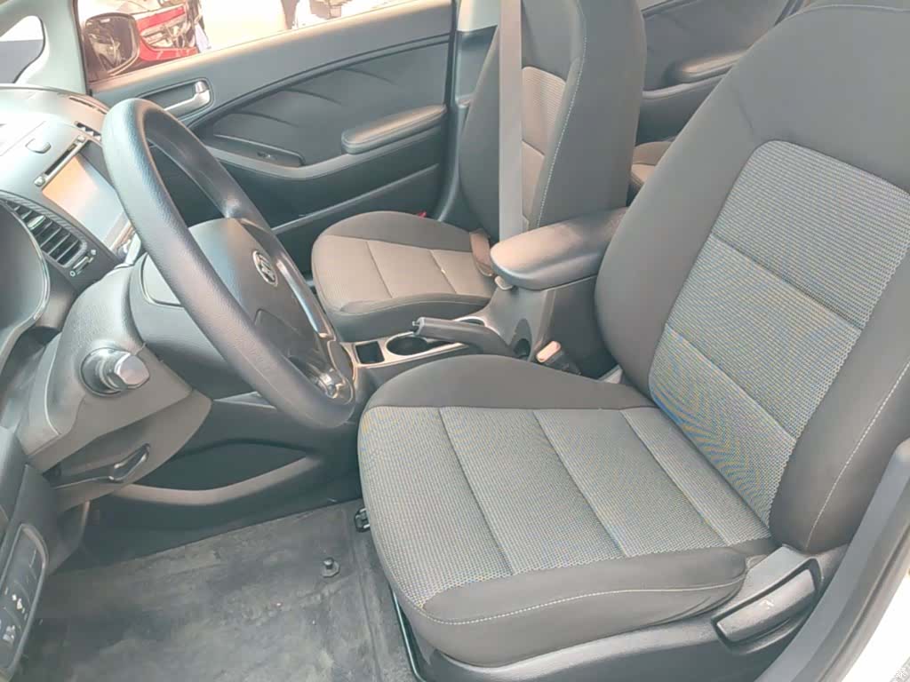 Kia K3, 2016 15