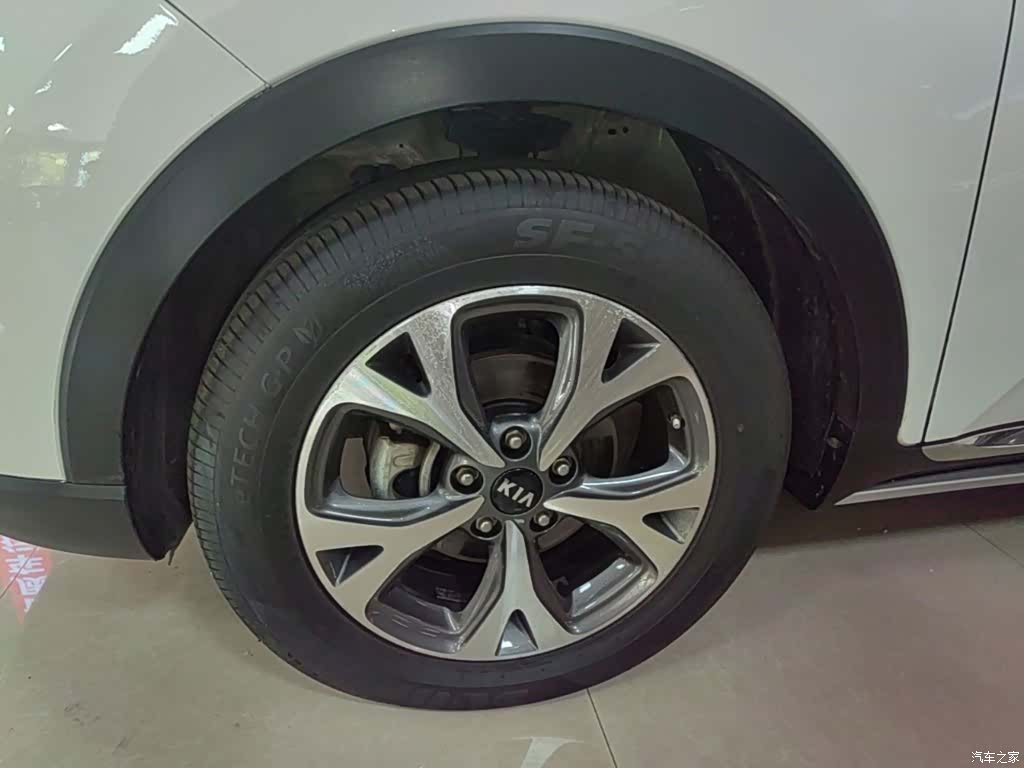 Kia KX3, 2017 23