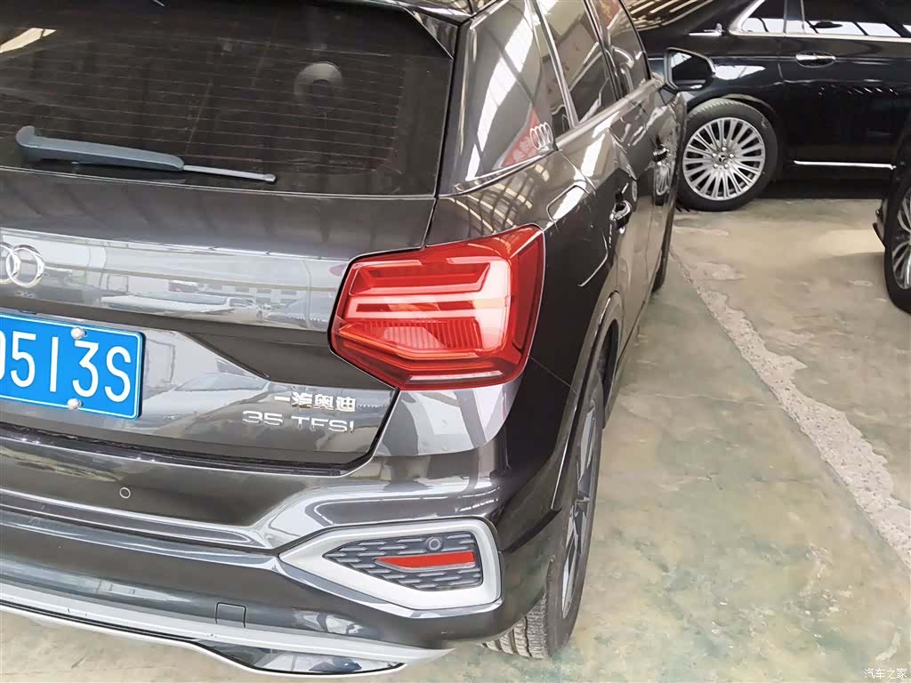 Audi Q2L, 2022 8