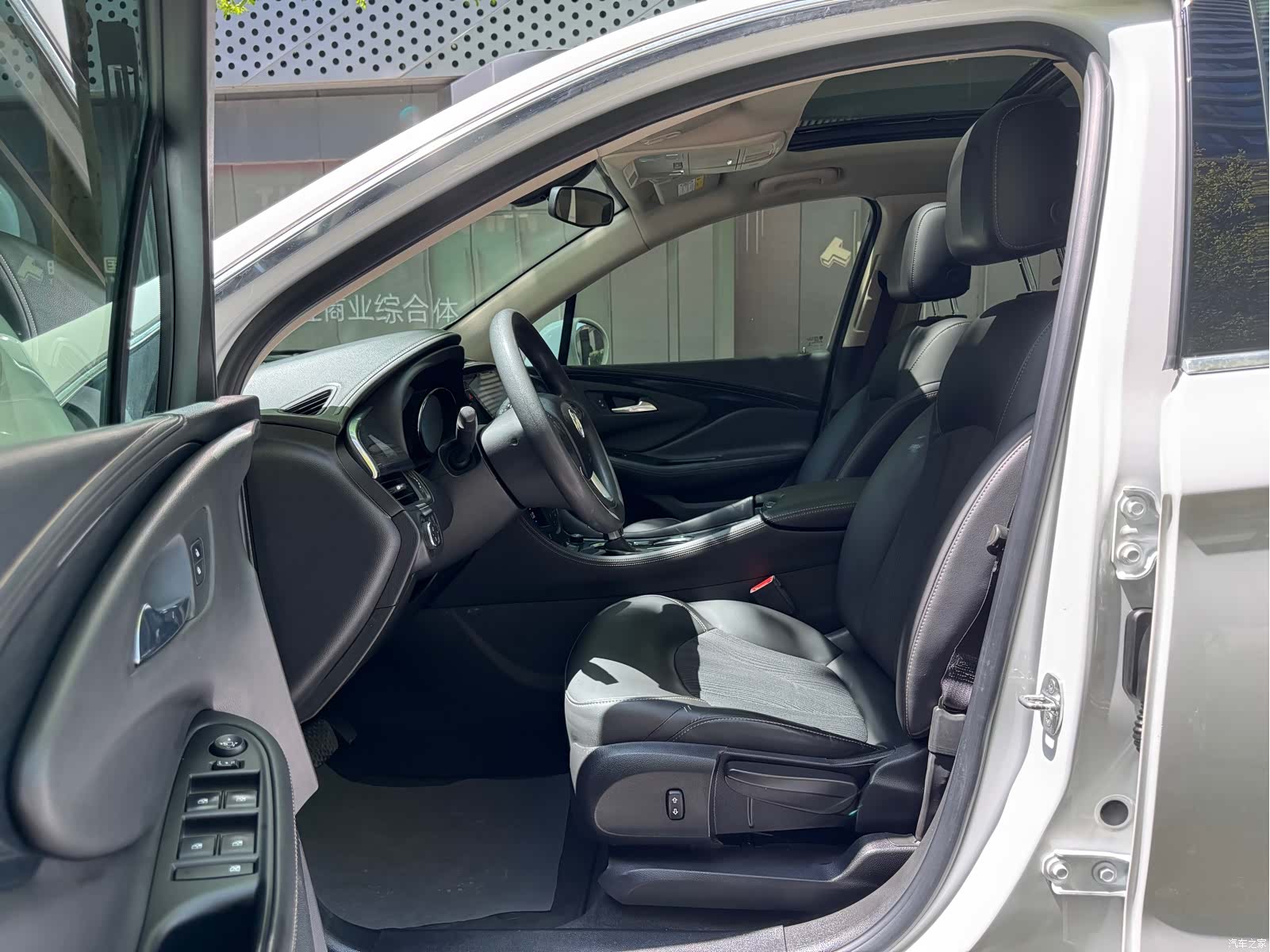 Buick Envision Plus, 2017 8