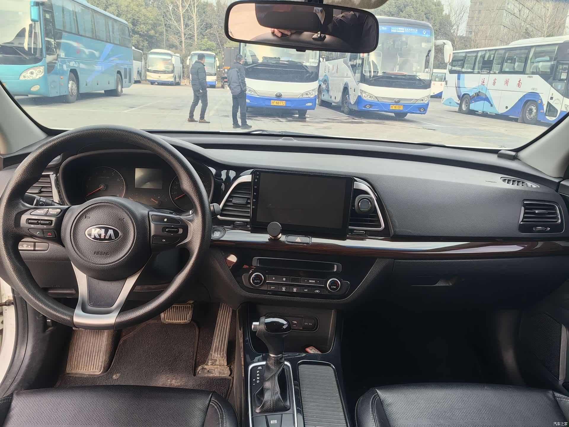 Kia K4, 2015 9