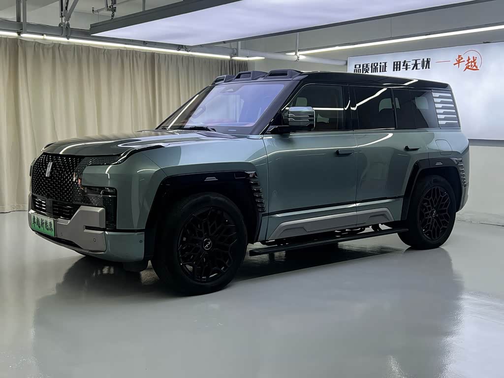 Yangwang U8 2023 Luxury