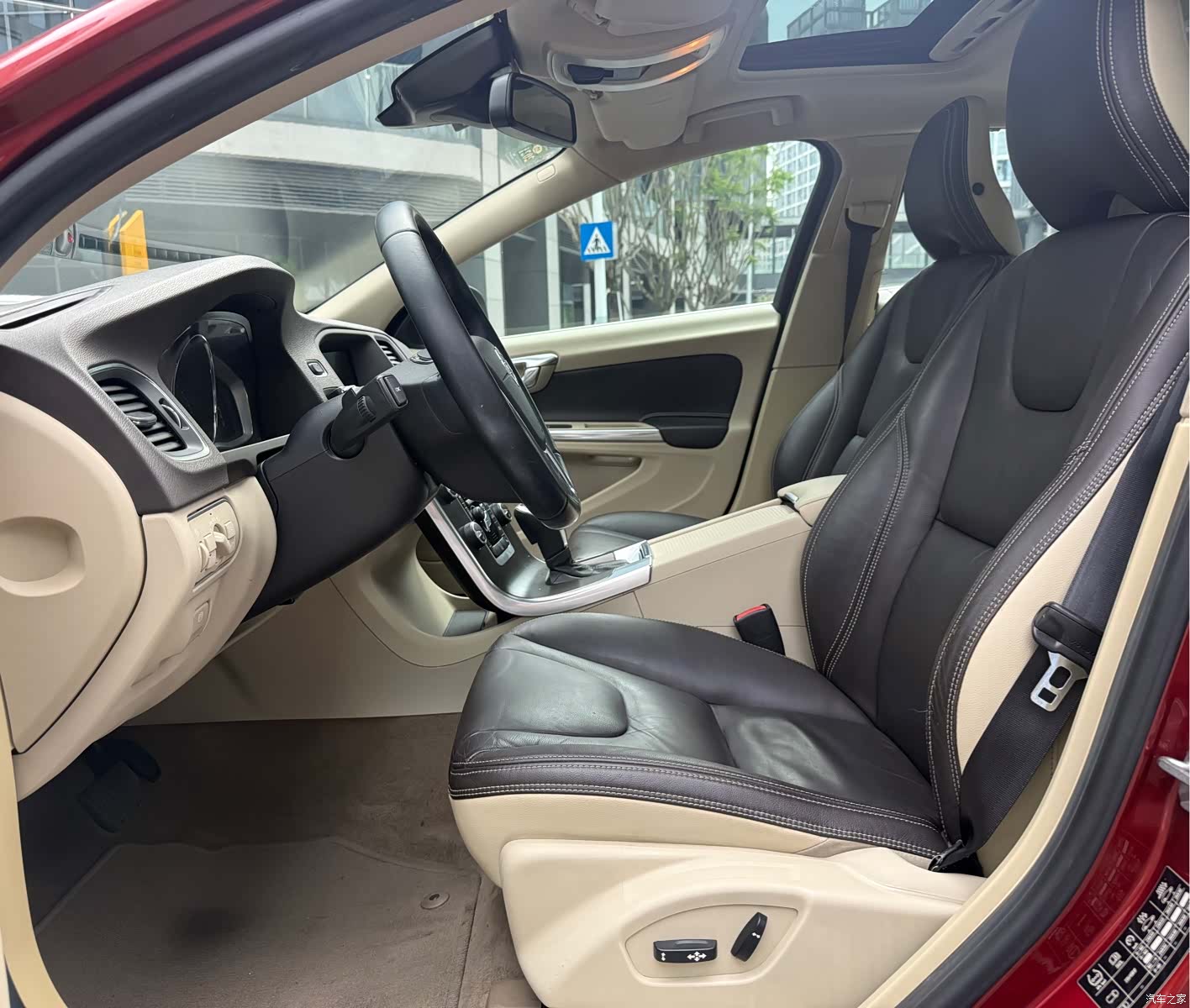 Volvo S60, 2014 8