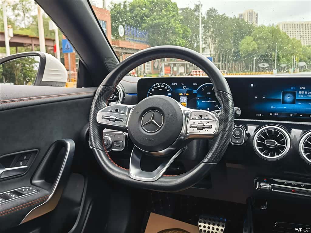 Mercedes-Benz CLA, 2023 11