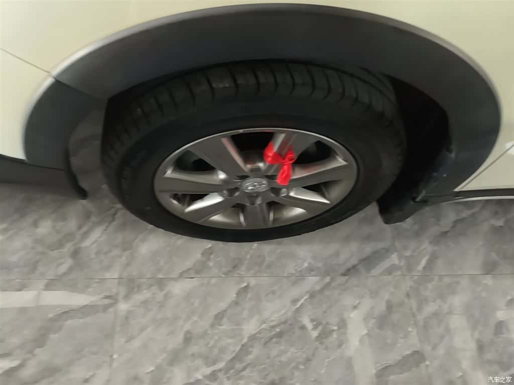 Toyota 180E, 2015 23
