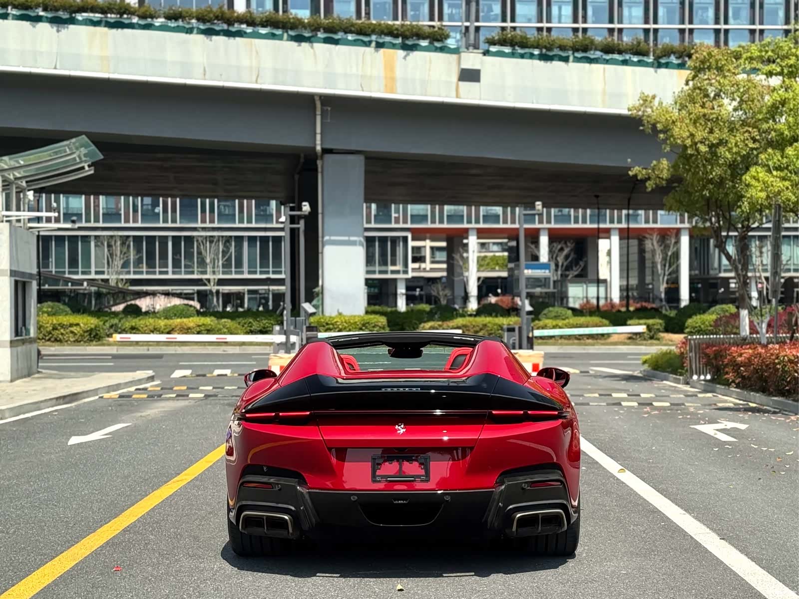 Ferrari 12Cilindri, 2026 8