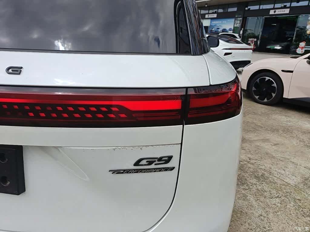Xpeng G9, 2024 8