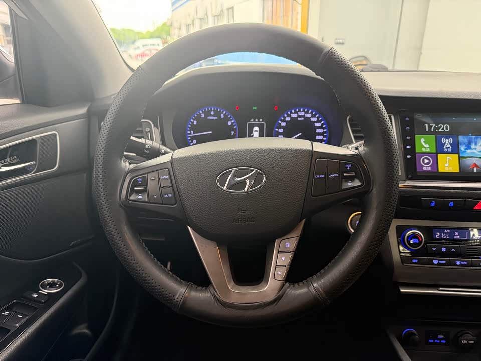 Hyundai Name picture