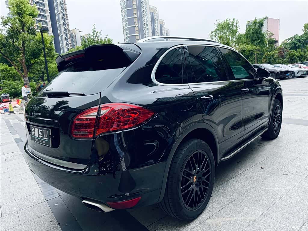 Porsche Cayenne, 2012 все фото