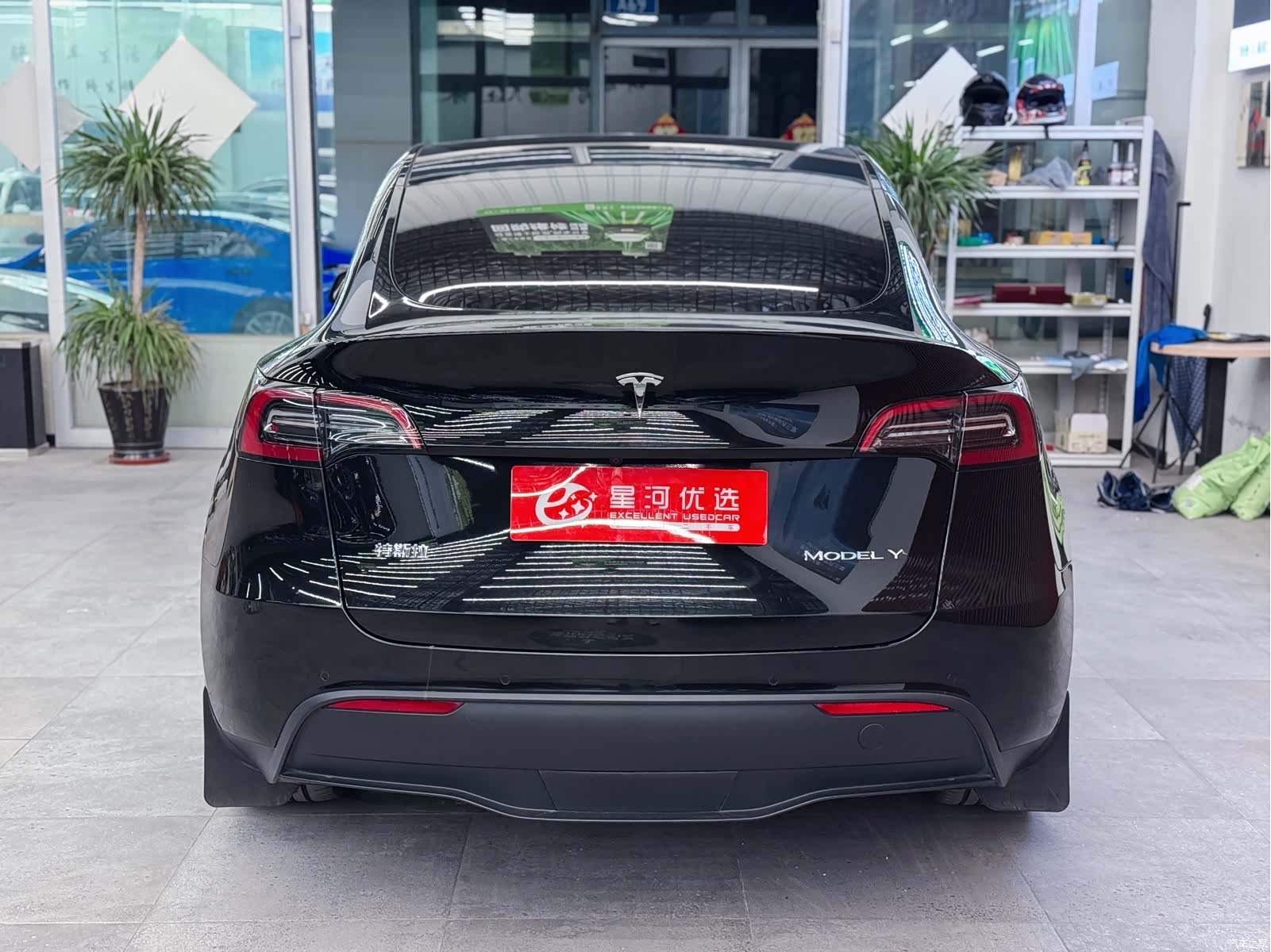Tesla Model Y, 2023 6