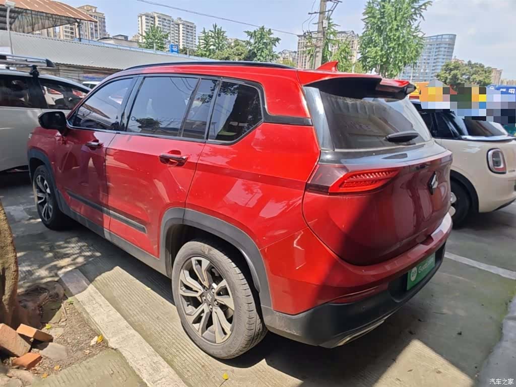 Wuling RS-5, 2019 все фото