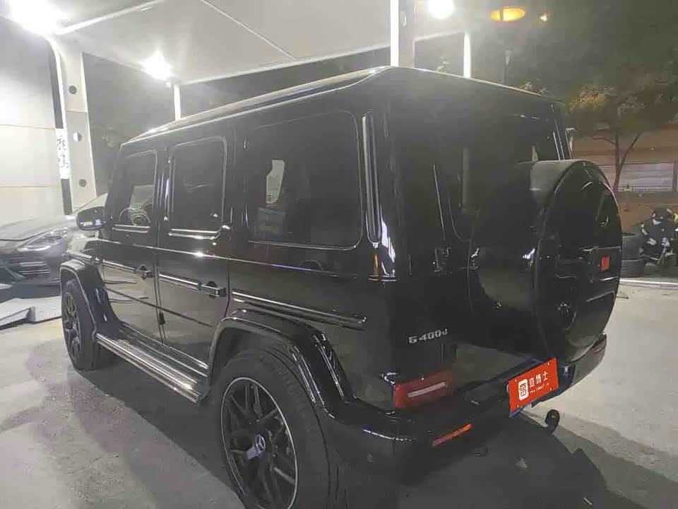 Mercedes-Benz G-class