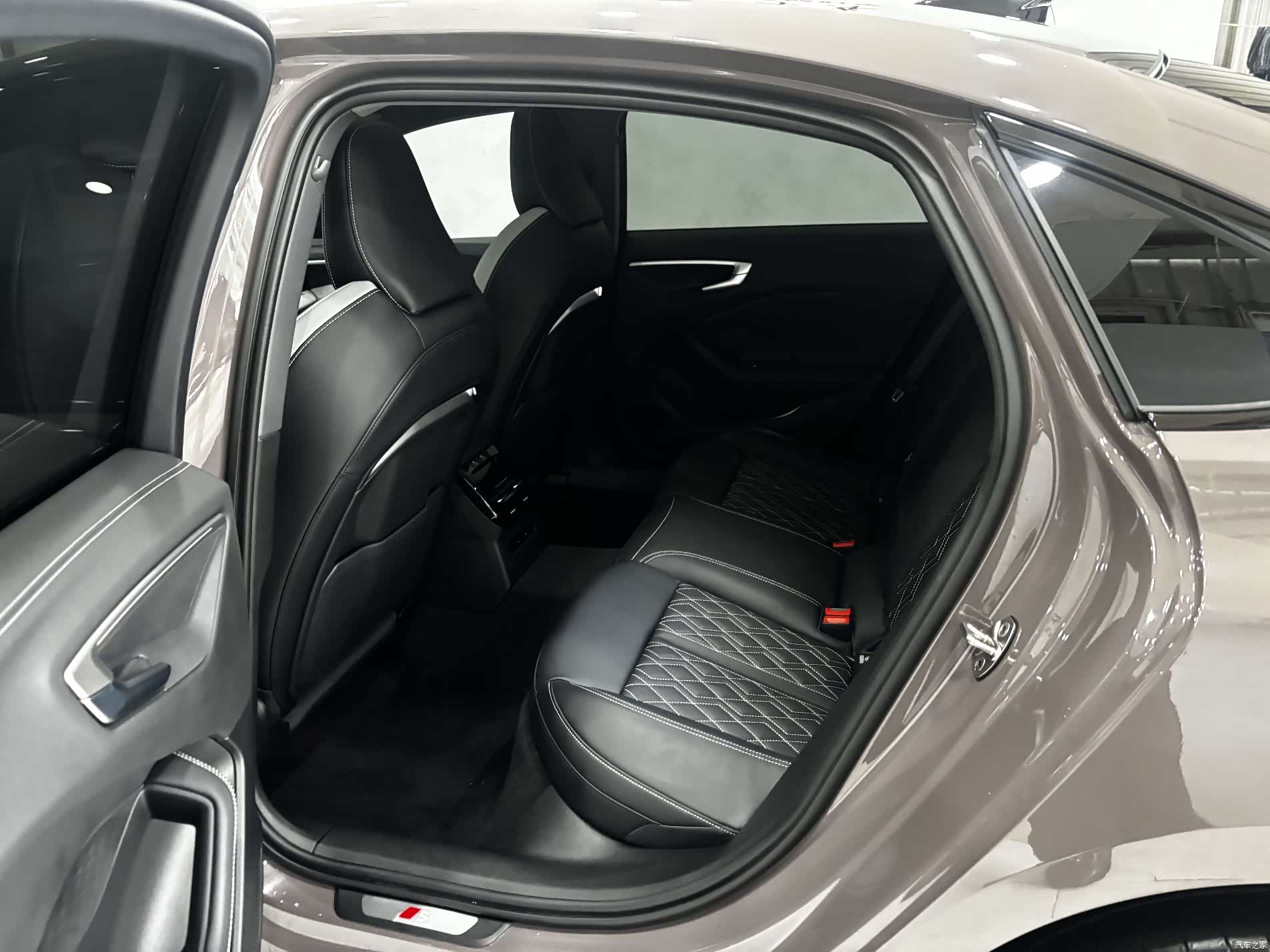 Audi A5, 2025 21