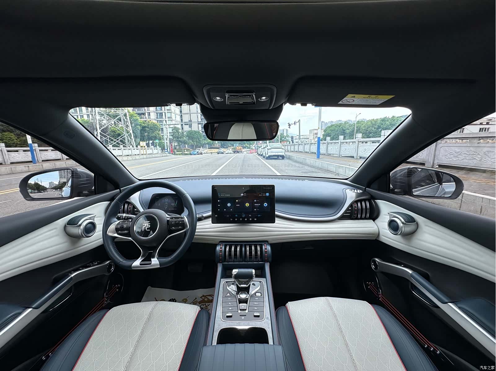 BYD Yuan, 2022 10