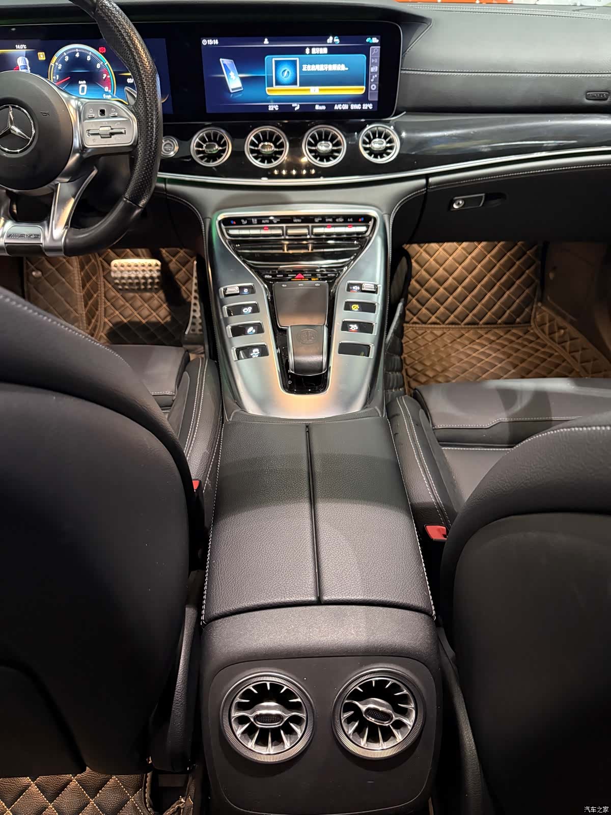 MG AMG, 2019 17