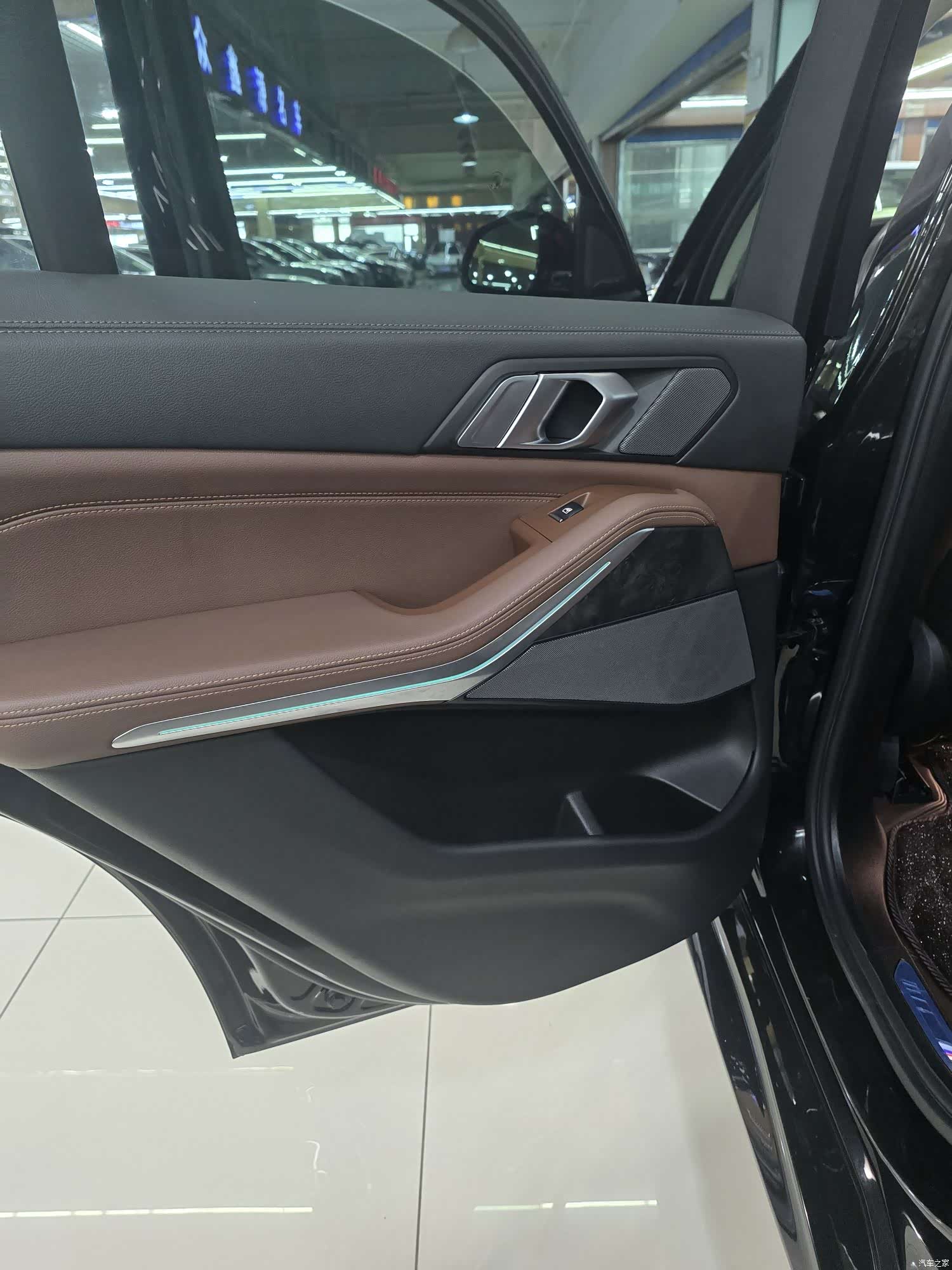 BMW X5, 2021 9