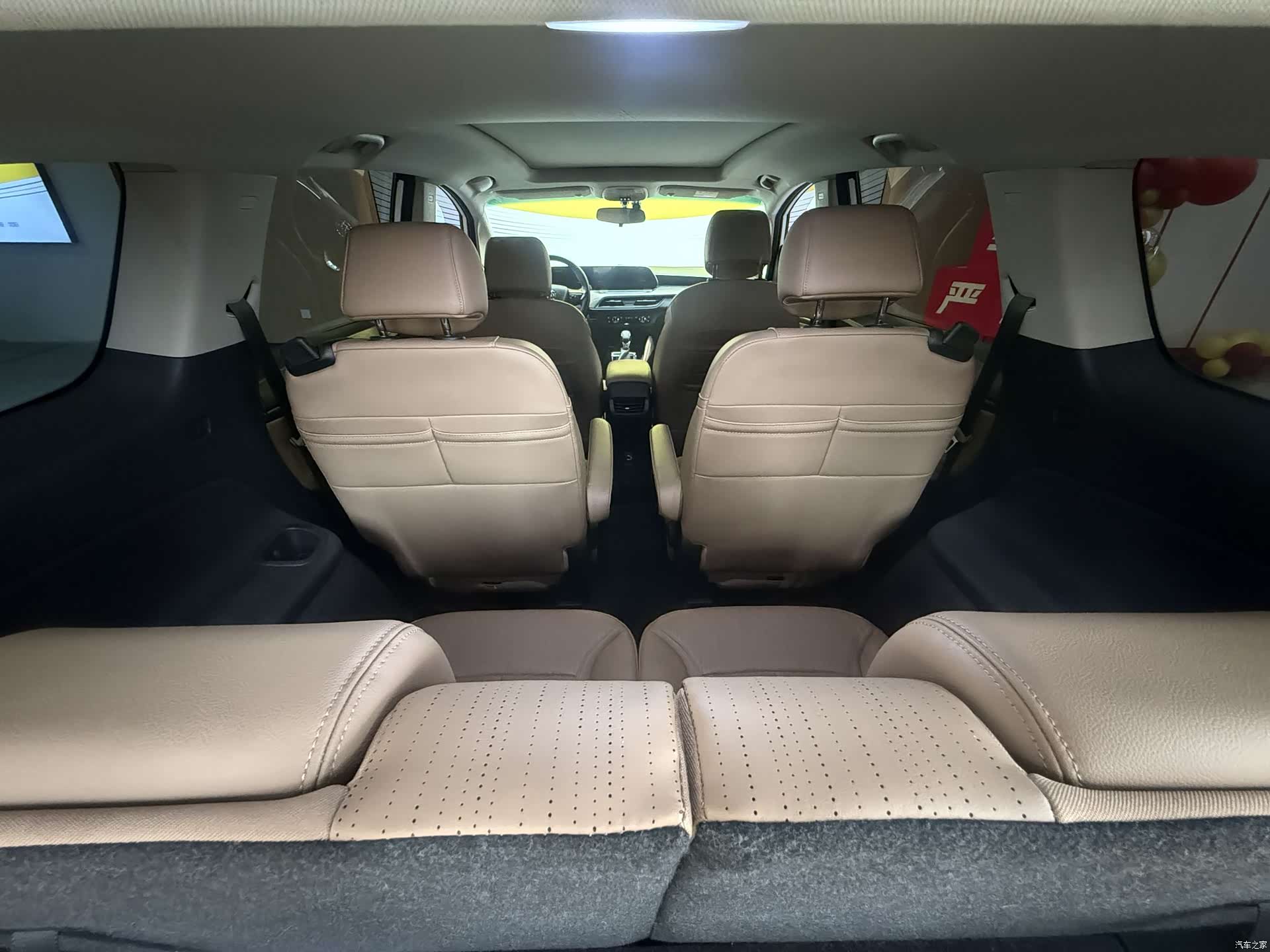 Buick GL6, 2022 12