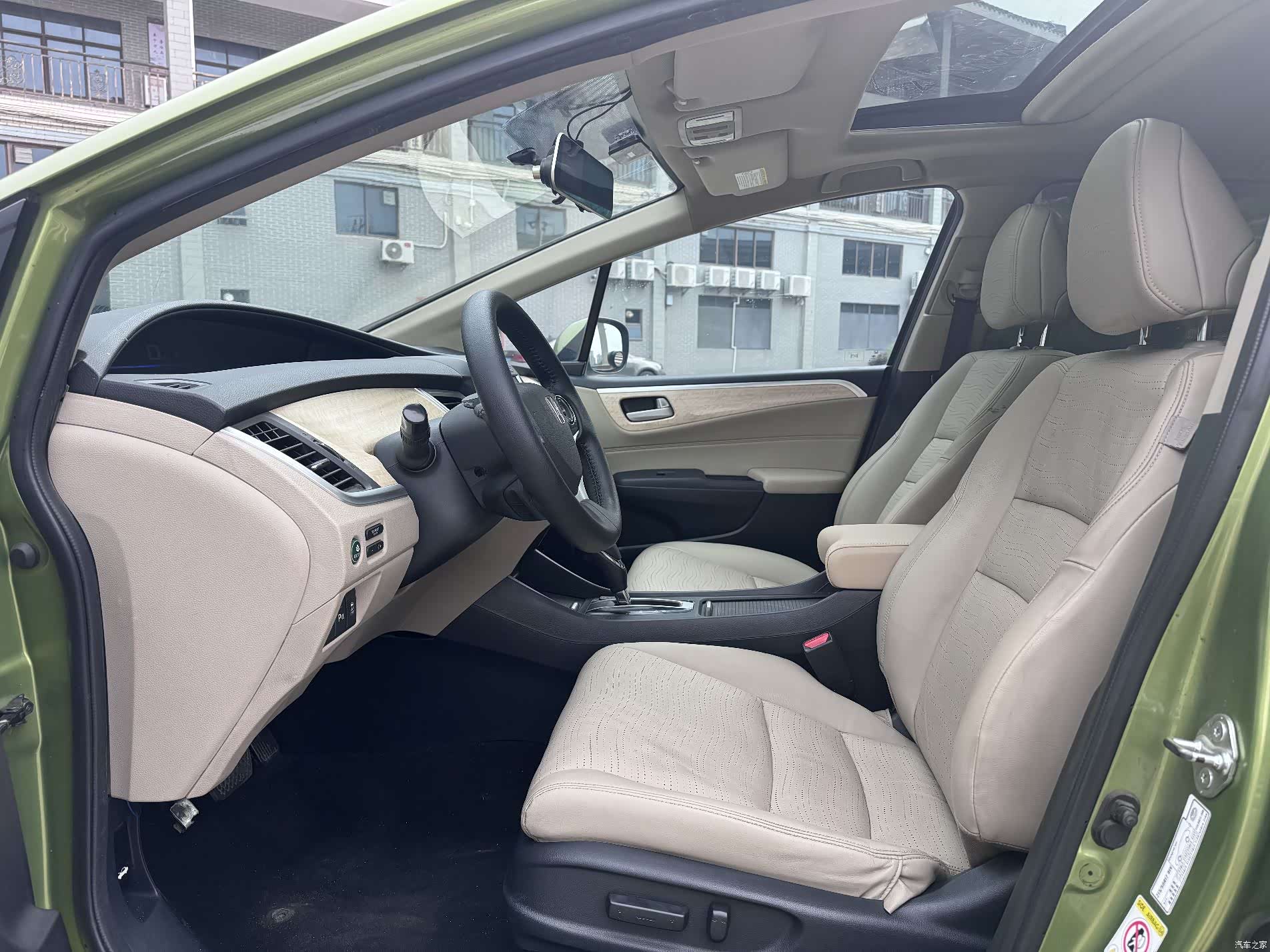 Honda Jade, 2016 все фото