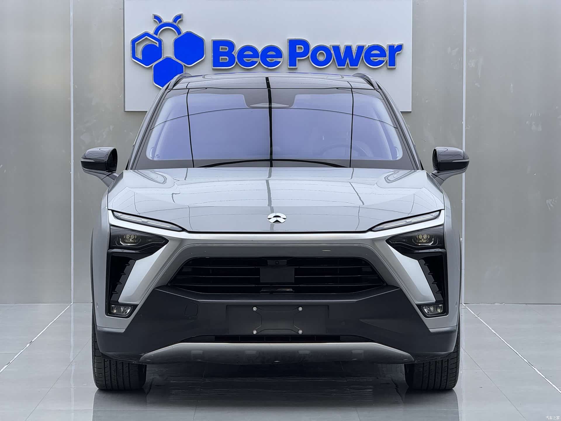 NIO ES8, 2021 4