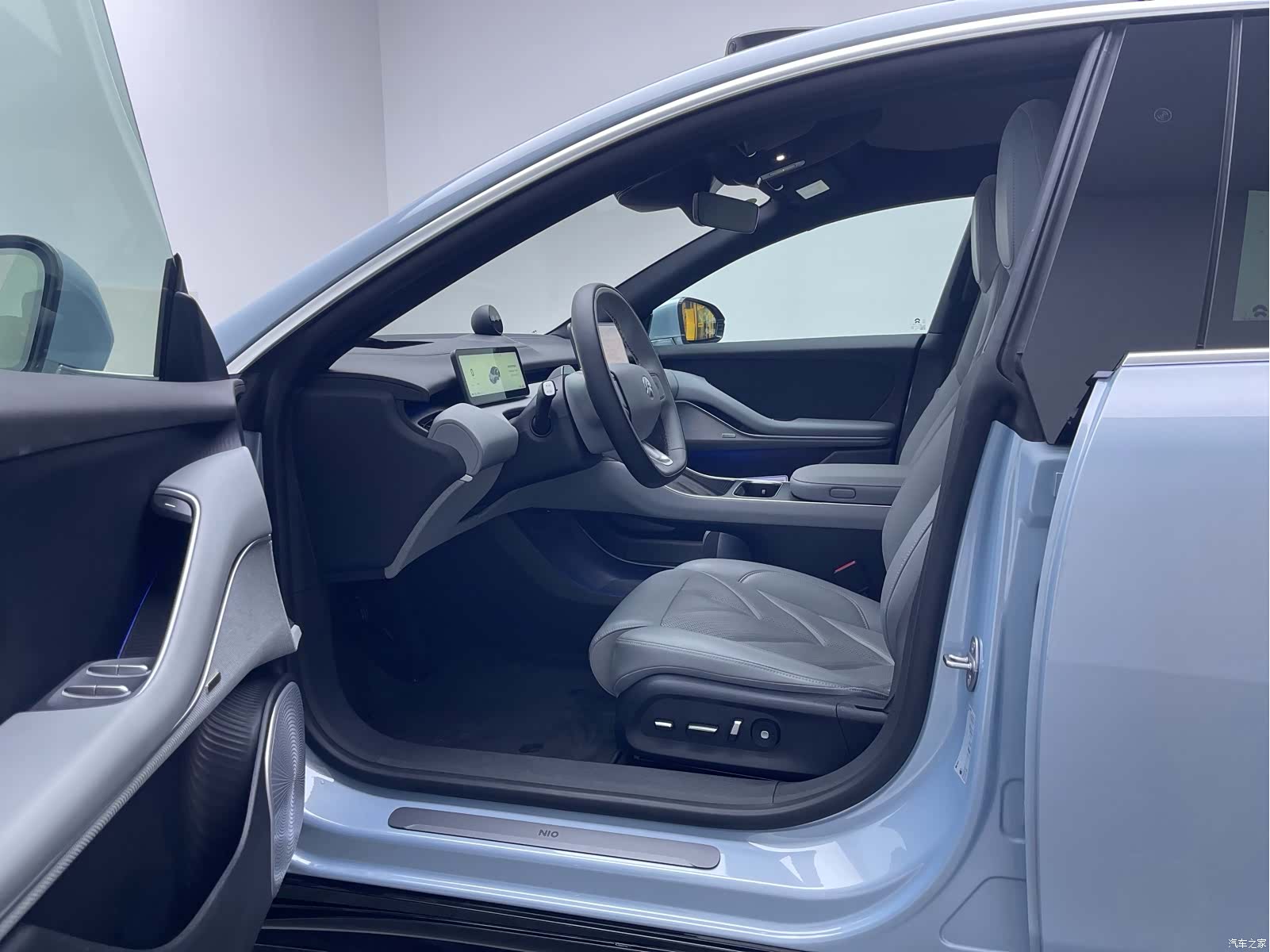 NIO ET5, 2025 10
