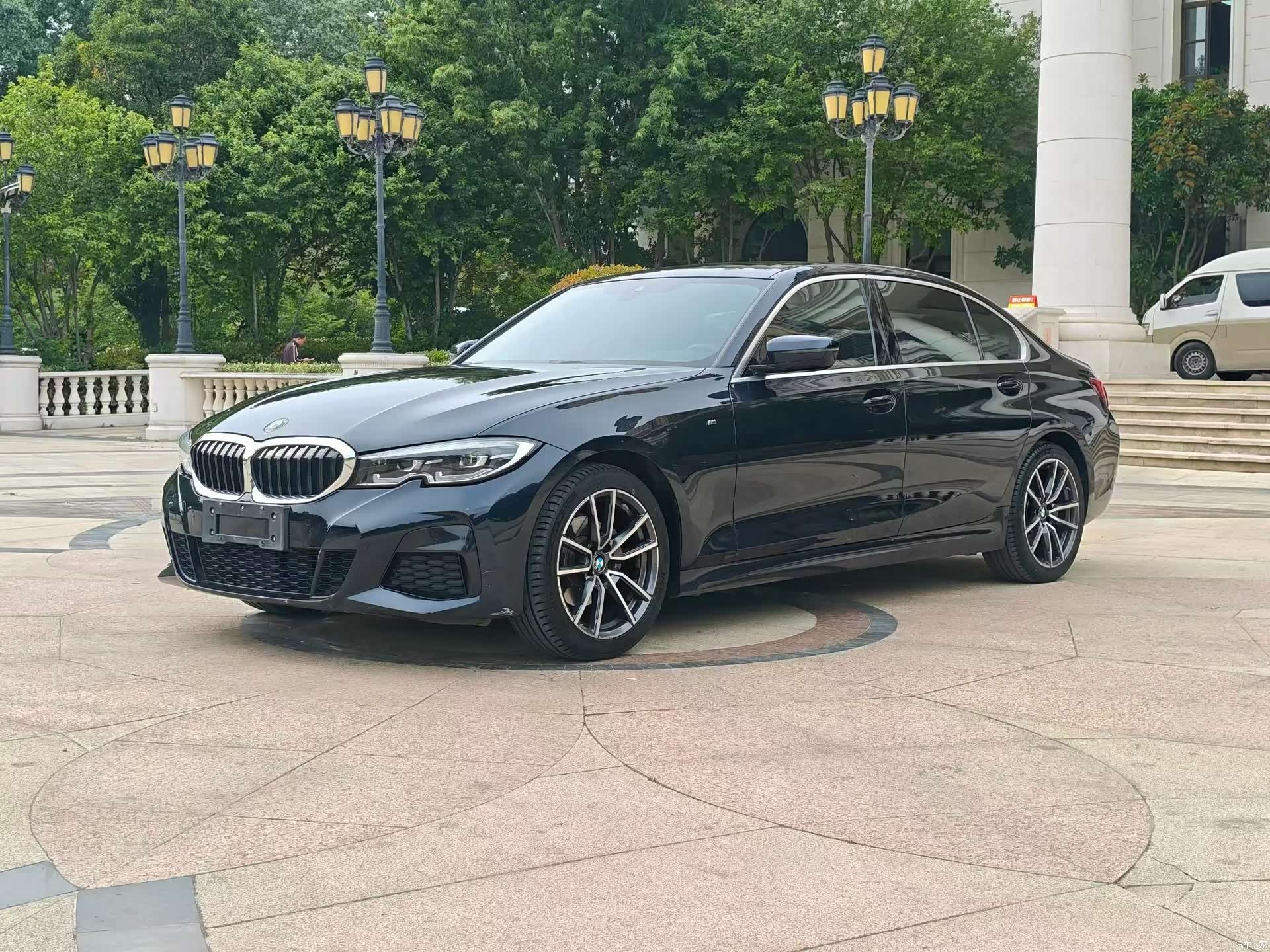 BMW 3 Series, 2021 1