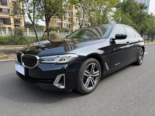 BMW 5 Series 2021 — купить из Китая под заказ