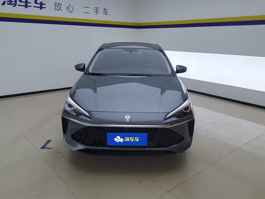Roewe i5