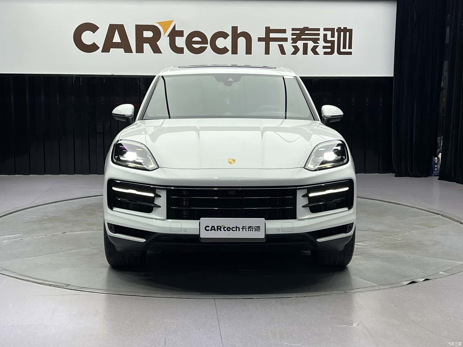 Porsche Cayenne, 2024 3