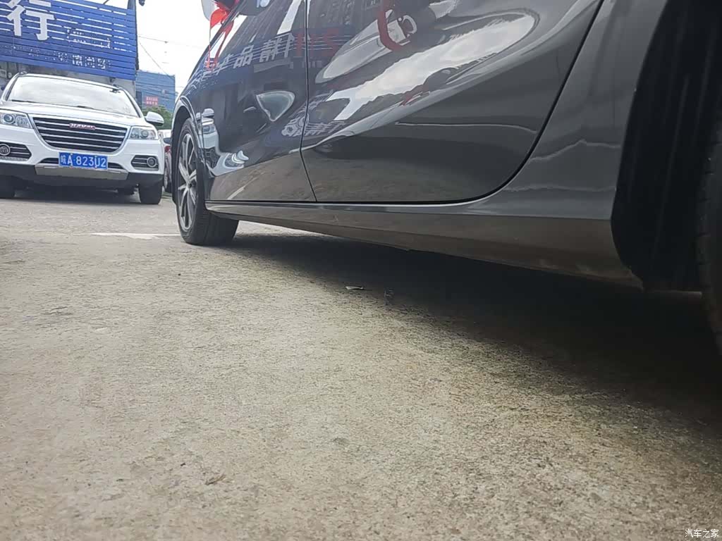 Geely Emgrand, 2022 22