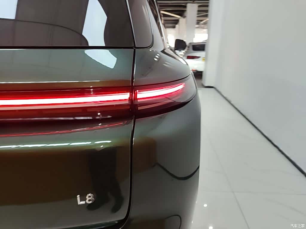 Li Auto L8, 2024 24