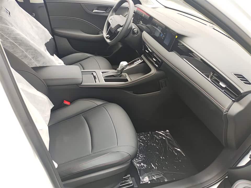 Roewe i5