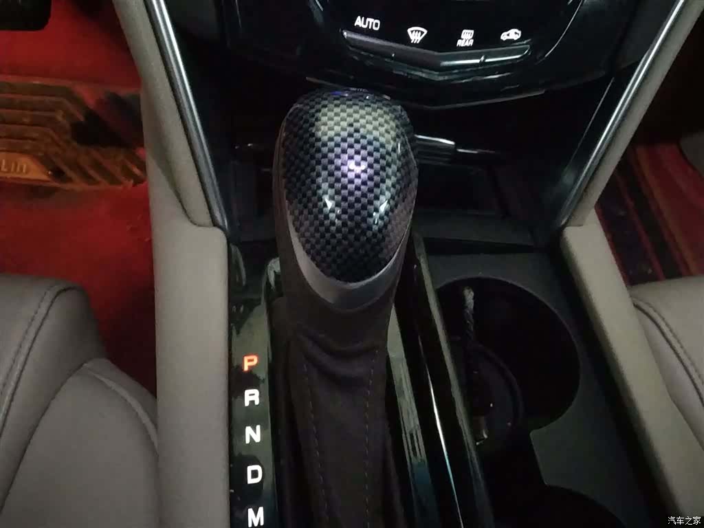 Cadillac XTS, 2014 14