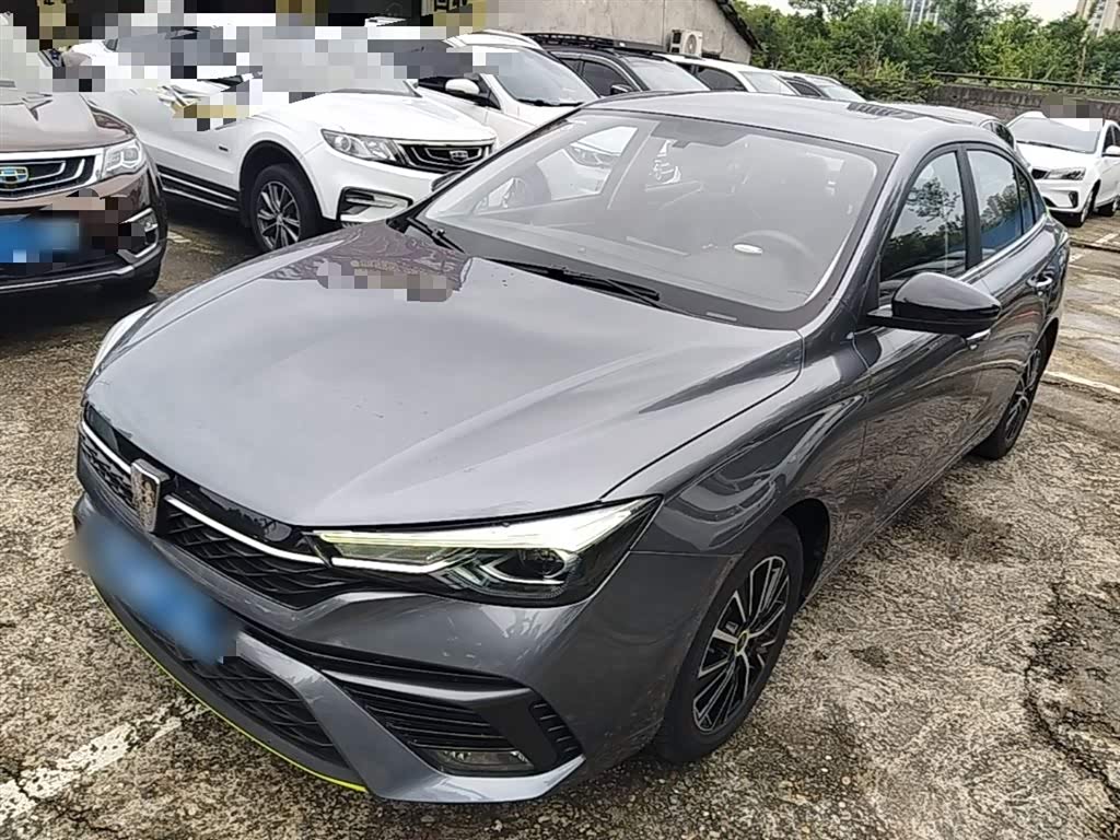 Roewe i5