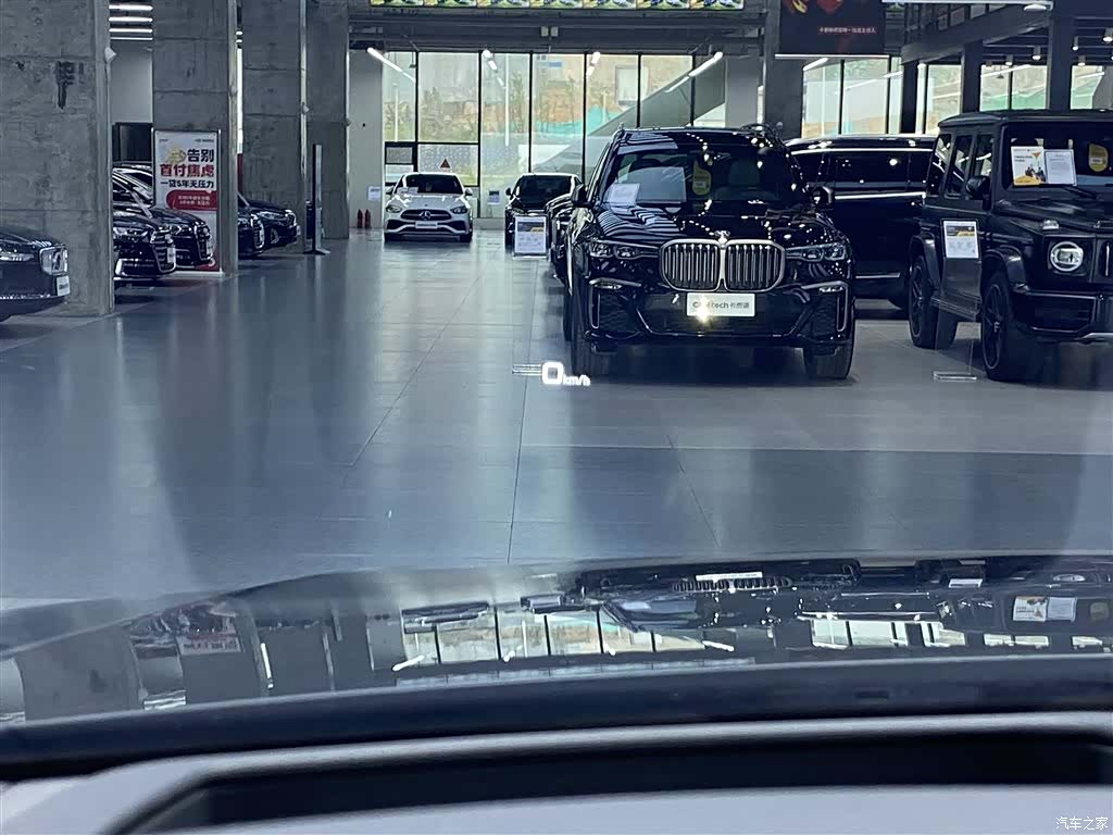Audi Q8, 2022 26