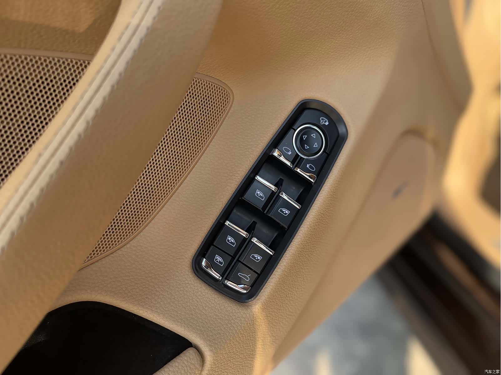 Porsche Panamera, 2014 9