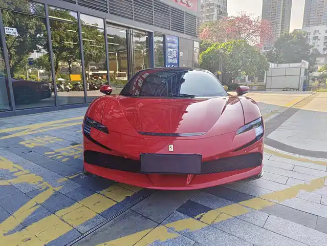 Ferrari SF90 2022 — купить из Китая под заказ