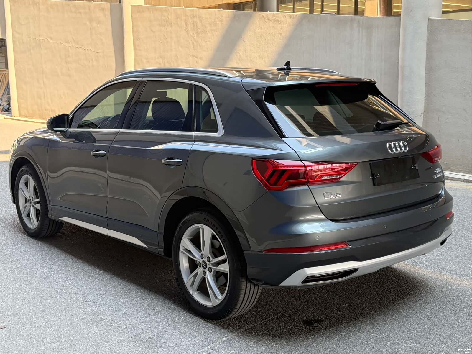 Audi Q3, 2021 6