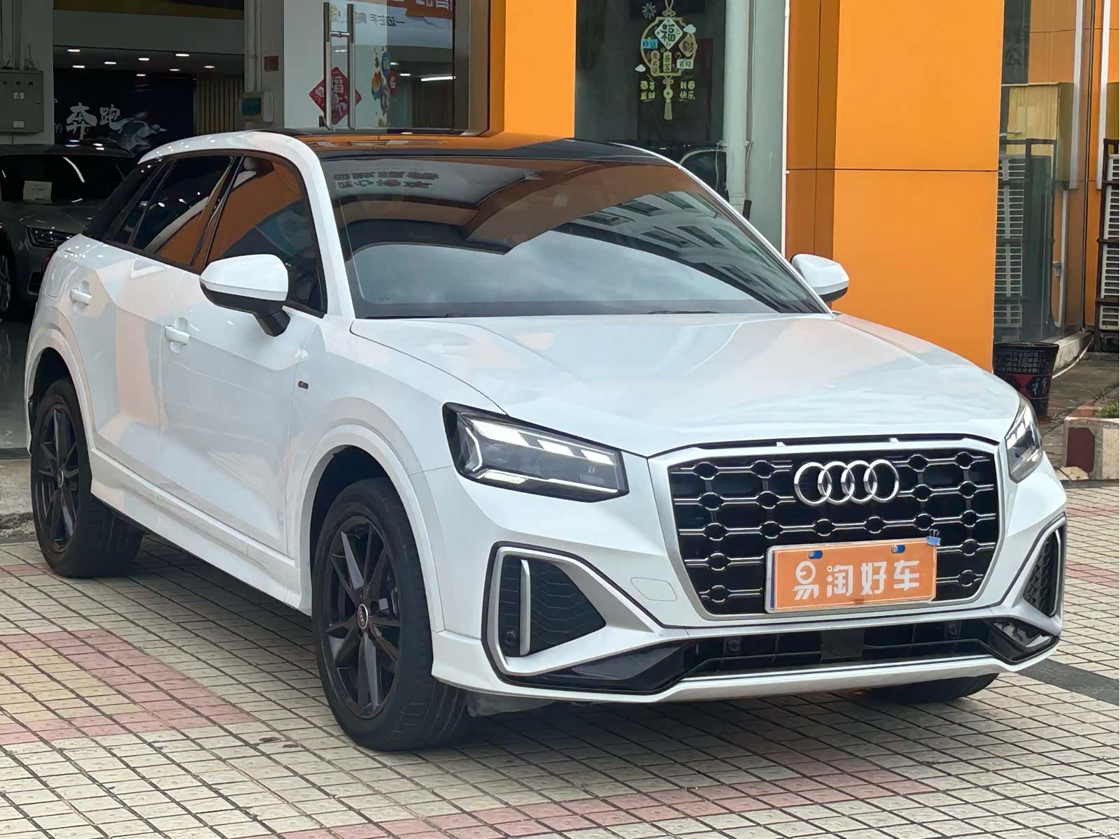 Audi Q2L, 2023 3