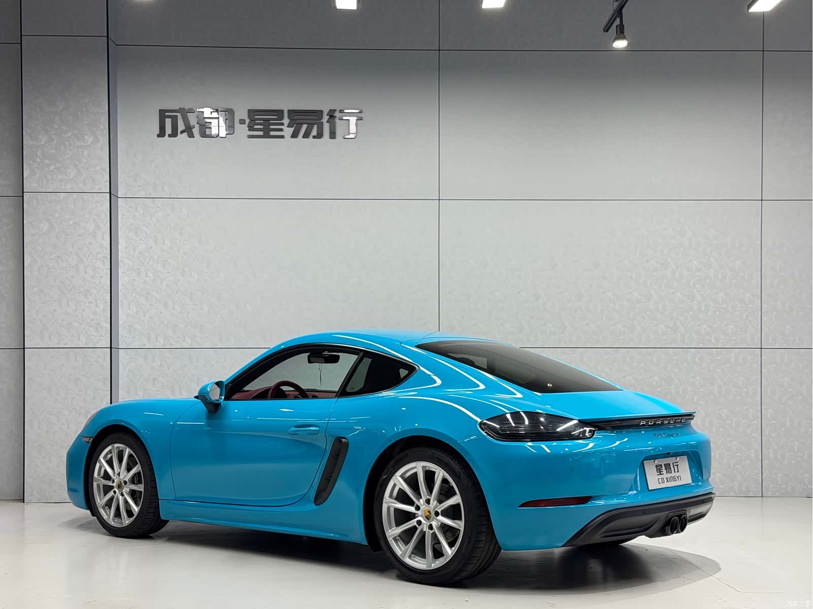 Porsche Cayman, 2019 19