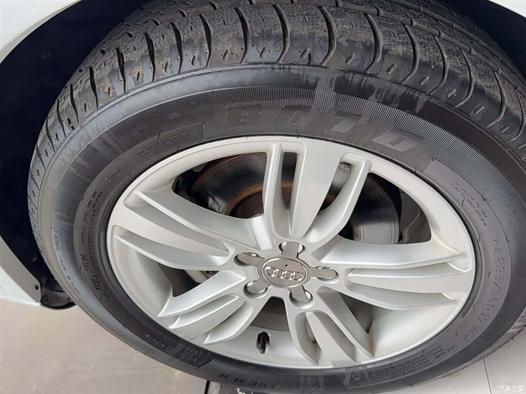 Audi Q3, 2014 19