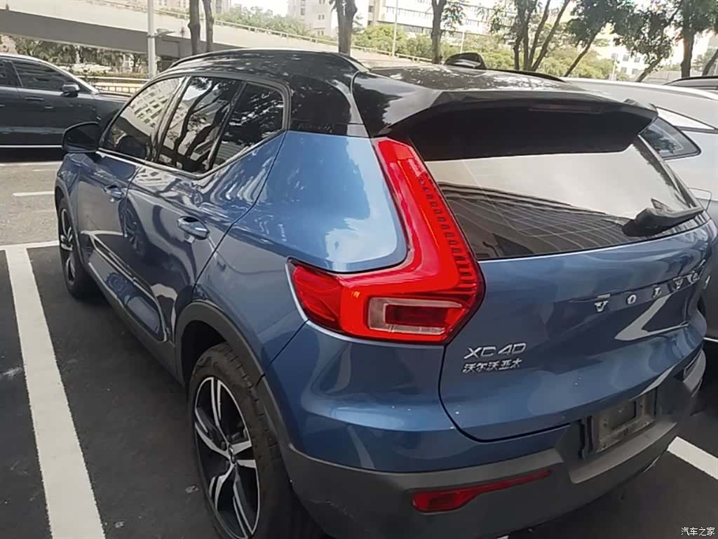 Volvo XC40, 2019 все фото