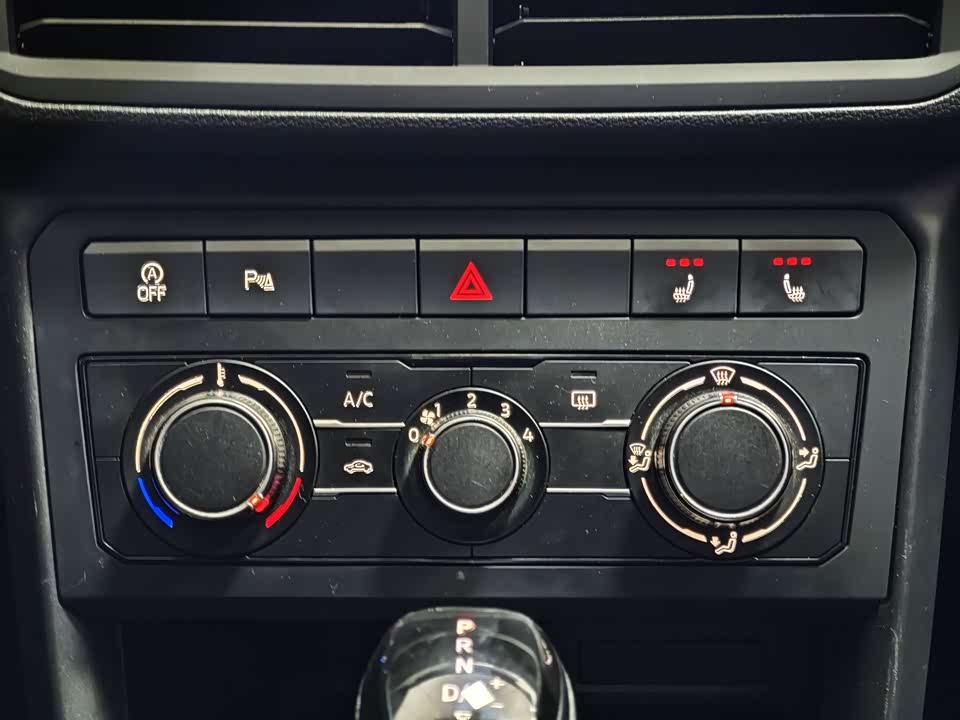 Volkswagen Exploring the shadow