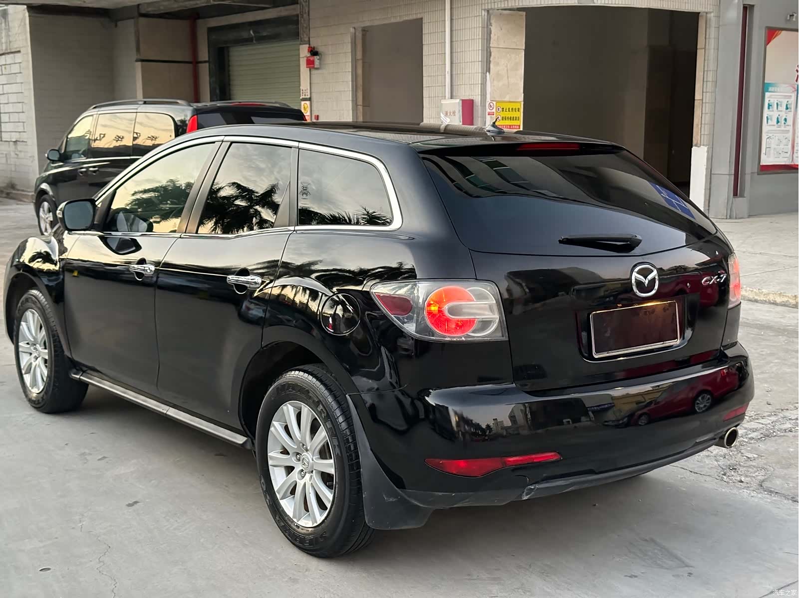 Mazda CX-7, 2011 8