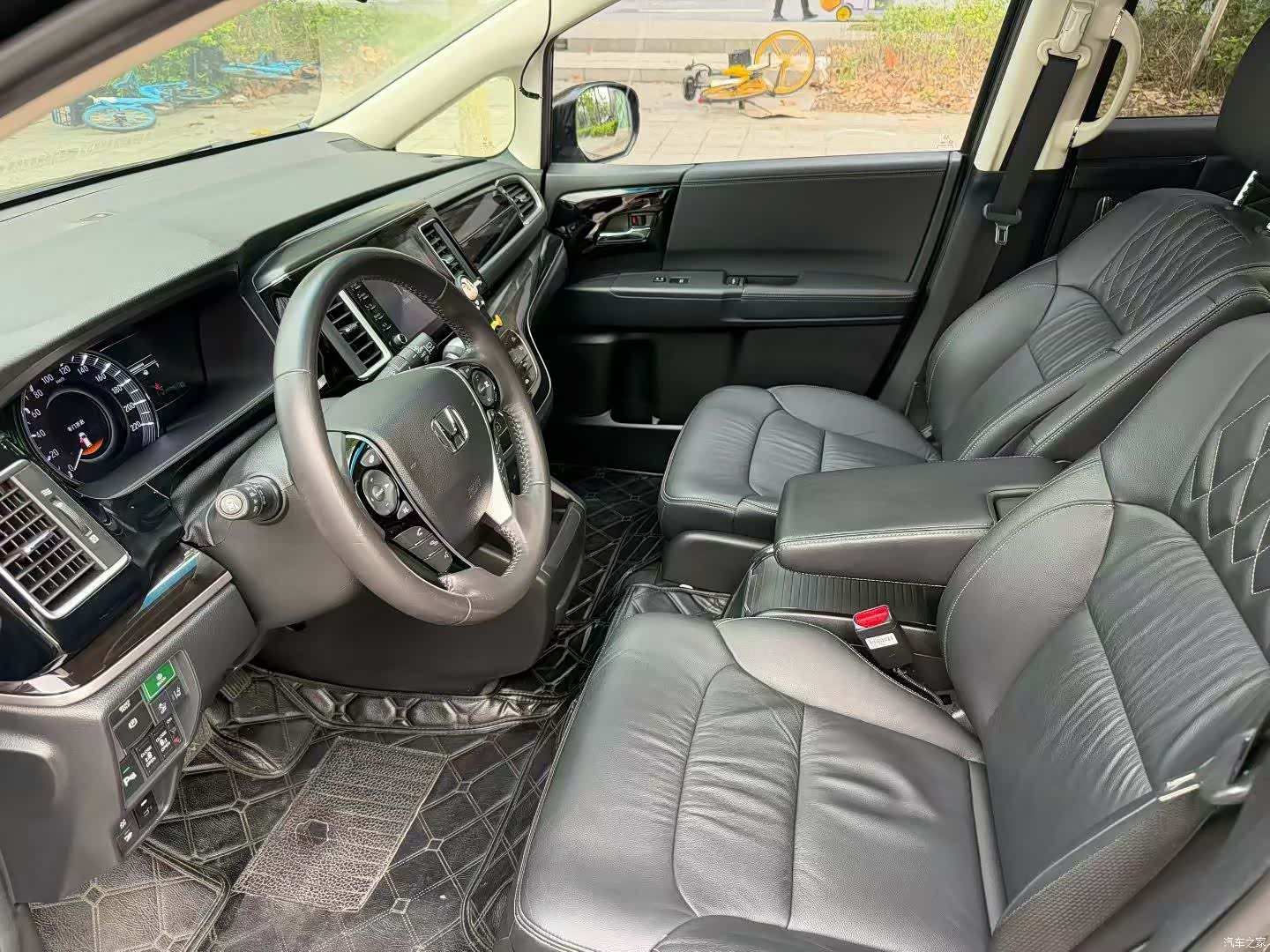 Honda Elysion, 2021 4