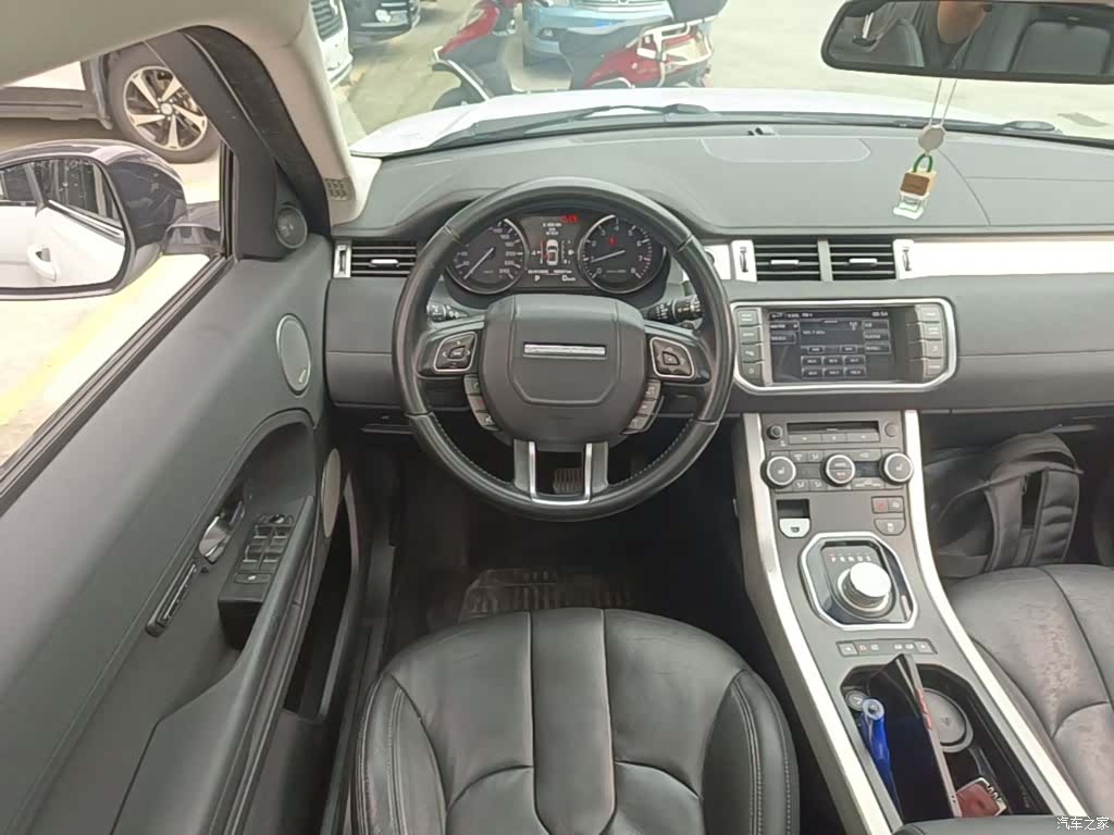 Land Rover Range Rover, 2016 11