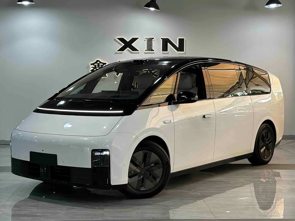 Li Auto MEGA